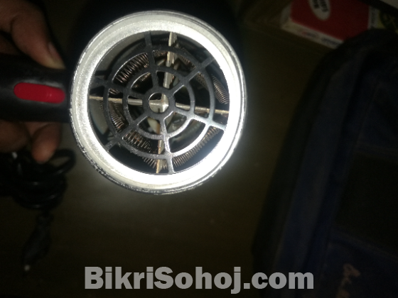 হেয়ার ড্রাইয়ার মেশিন
